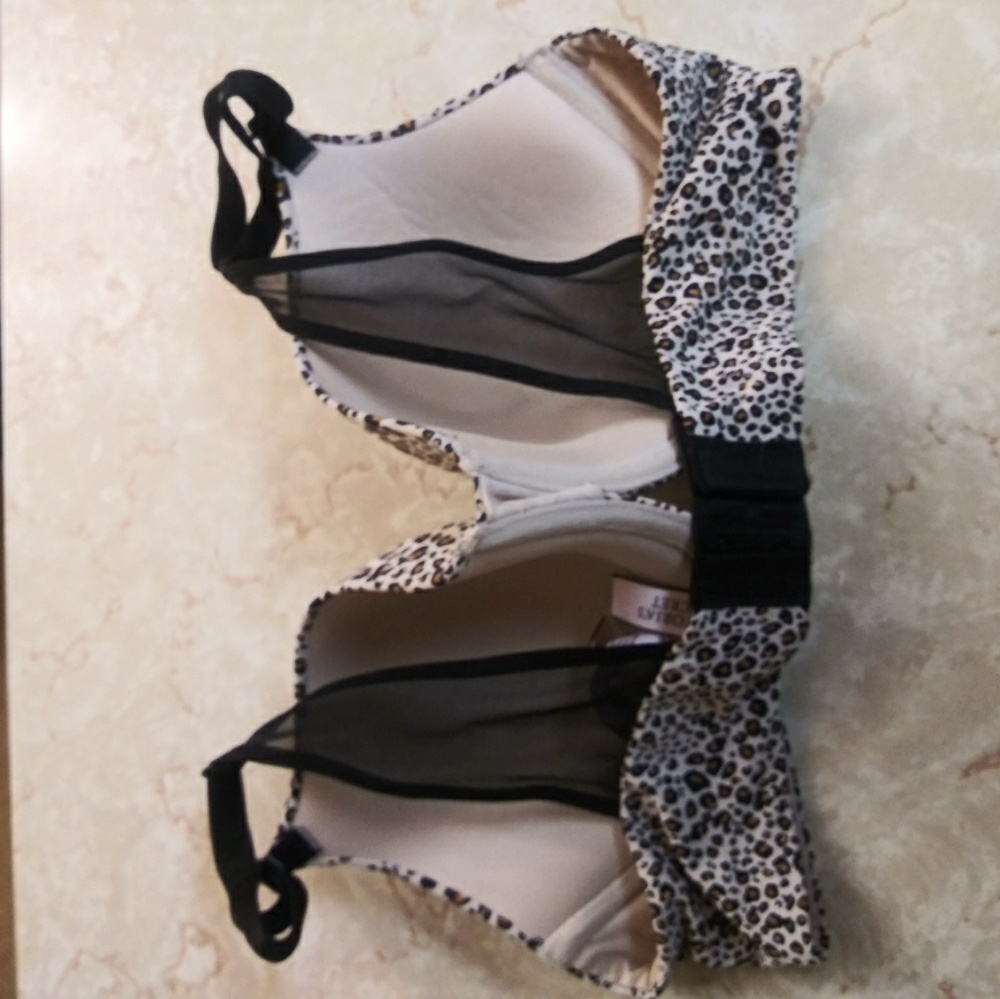 VS bra - Picture 2 of 3